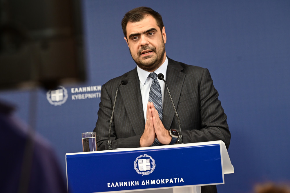 Μαρινάκης: Καμία αντίδραση από το ΠΑΣΟΚ για την παρουσία μέλους του ΠΣ σε εκδήλωση του Τατάρ