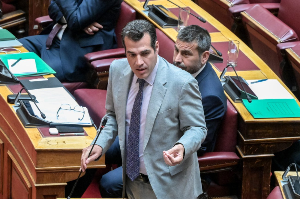 Πλεύρης: Διπλασιάστηκαν οι μεταναστευτικές ροές – Πάγωμα ασύλου από Βόρεια Αφρική