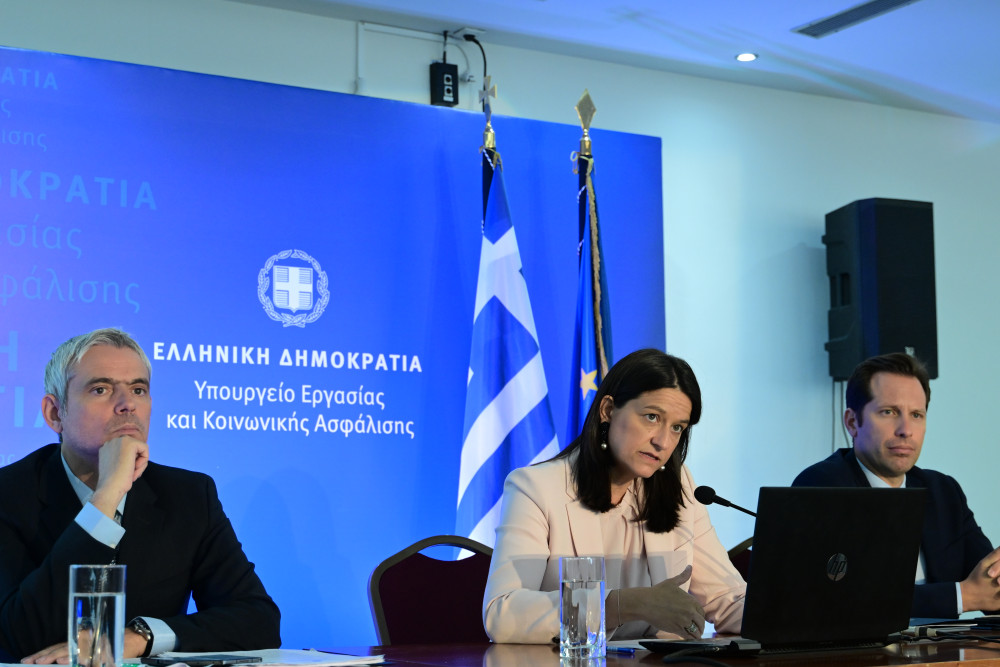 Νέο εργασιακό νομοσχέδιο: Τι αλλάζει σε χρόνο εργασίας, υπερωρίες και προσλήψεις