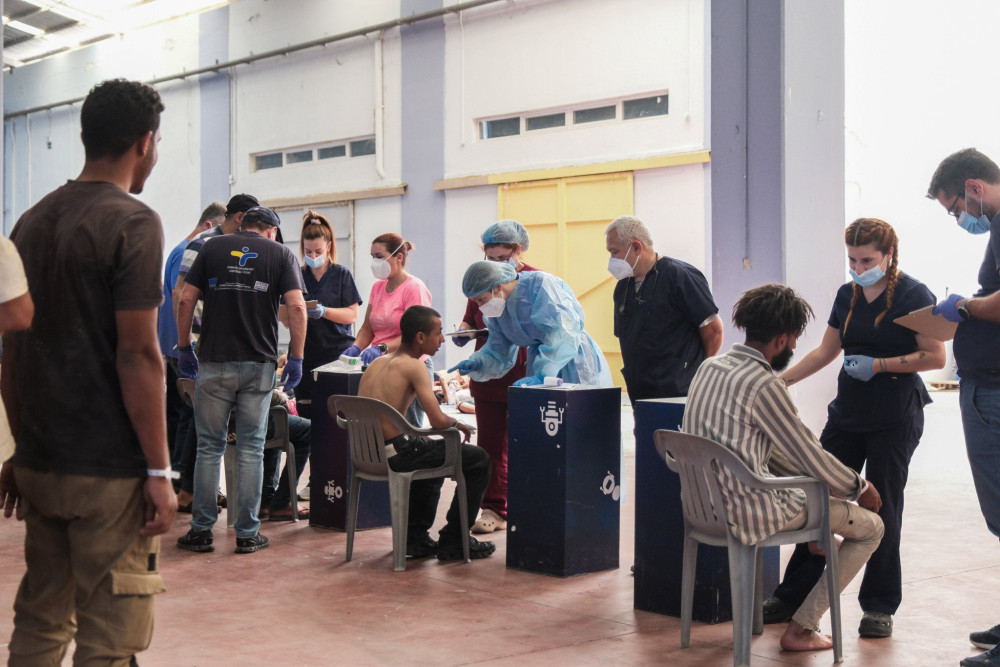 Αναγκαία μέτρα, φτηνές αντιστάσεις