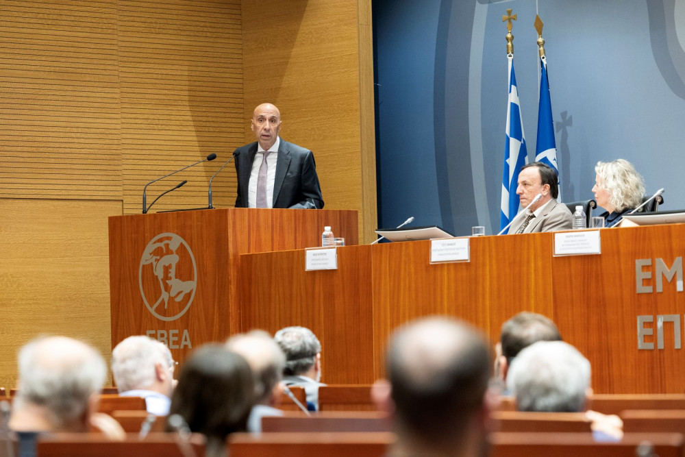 Μπρατάκος: Καταχώριση μη εισηγμένων τίτλων - Στρατηγικό βήμα για τη διαφάνεια και την ανάπτυξη