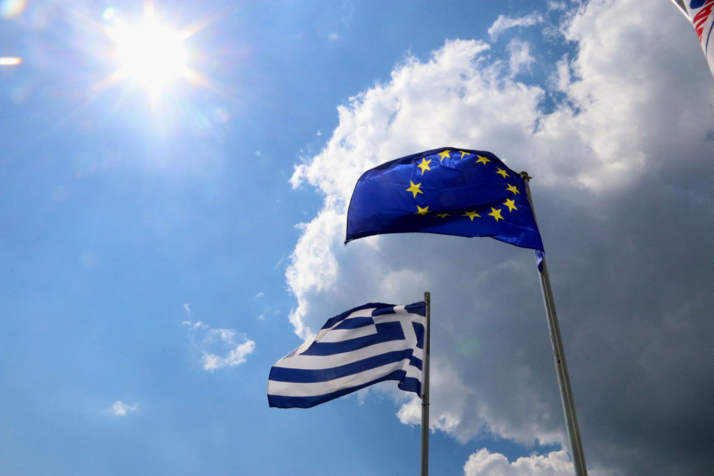 Economist: η Ελλάδα στις πρώτες θέσεις με τις πιο πετυχημένες οικονομίες για το 2025