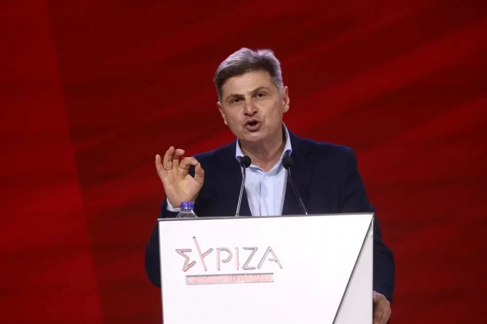 Τι κρύβει η κόντρα ΣΥΡΙΖΑ - Φαραντούρη: Ένα βήμα πριν το διαζύγιο