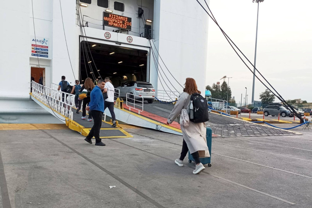 Ακτοπλοϊκά: εκπτώσεις για τη μετάβαση των αναπληρωτών εκπαιδευτικών στον τόπο μόνιμης διαμονής τους
