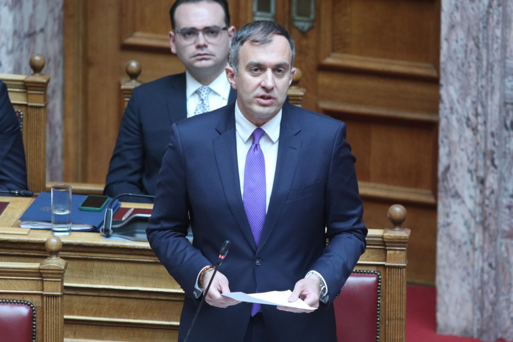 Η επιστολή παραίτησης Χατζηβασιλείου: Καμία απολύτως σχέση με παράνομες πράξεις ή οικονομικές συναλλαγές