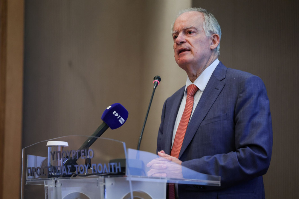 «Μαζί σπάμε τη σιωπή»: πανελλαδική εκστρατεία κατά της ενδοοικογενειακής βίας υπό την αιγίδα του ΠτΔ