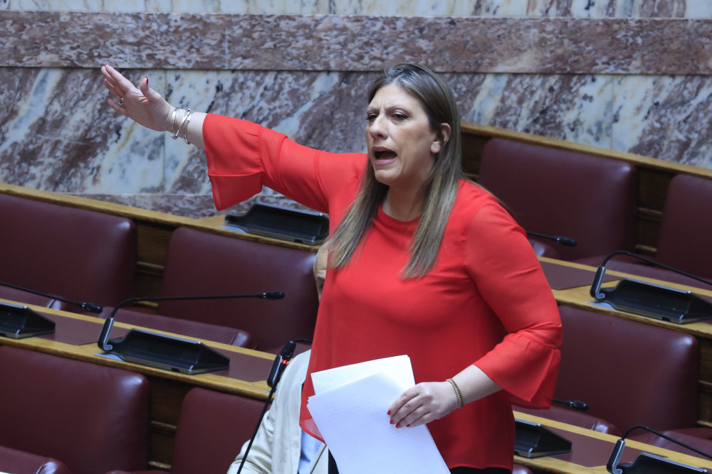 Η Ζωή είναι πολιτικός ή... σεναριογράφος; Θεωρίες συνωμοσίας (ξανά) με δραματικούς αφορισμούς