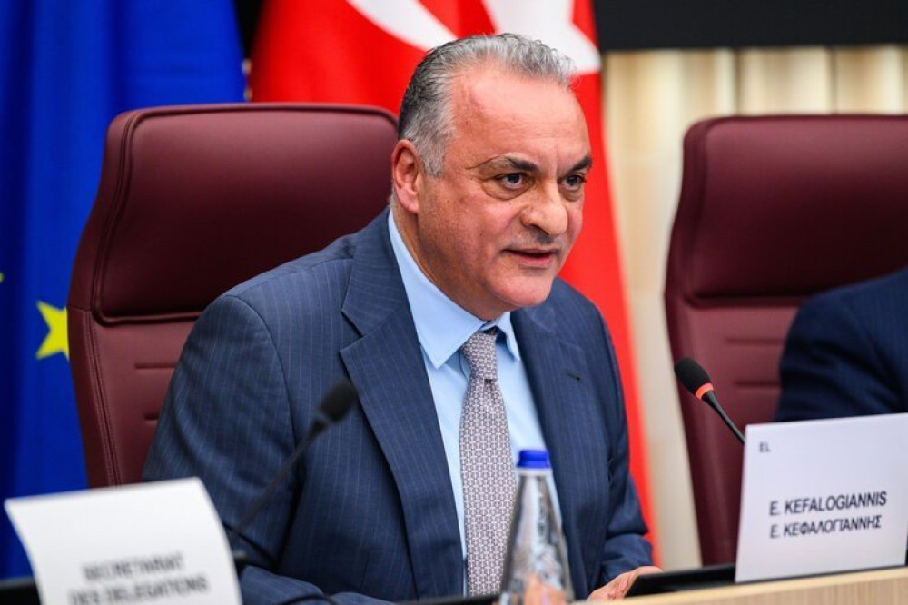 Ηχηρό μήνυμα Κεφαλογιάννη: Η ΕΕ καταδικάζει το παράνομο Τουρκολιβυκό μνημόνιο