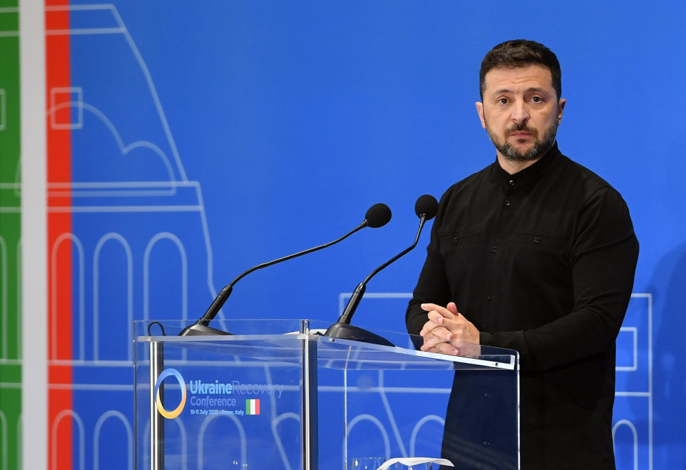 Ο Ζελένσκι ευχαριστεί τον Τραμπ για τη στήριξη – Όπλα και διορία 50 ημερών στη Ρωσία