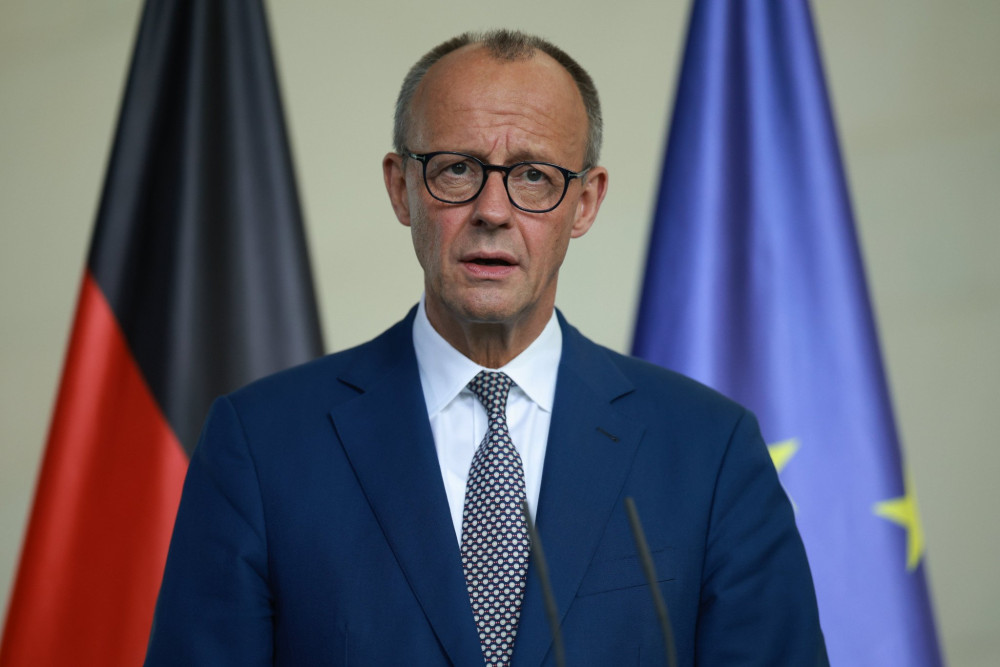 Φρίντριχ Μερτς: Το Ιράν αποτελεί κέντρο διεθνούς τρομοκρατίας