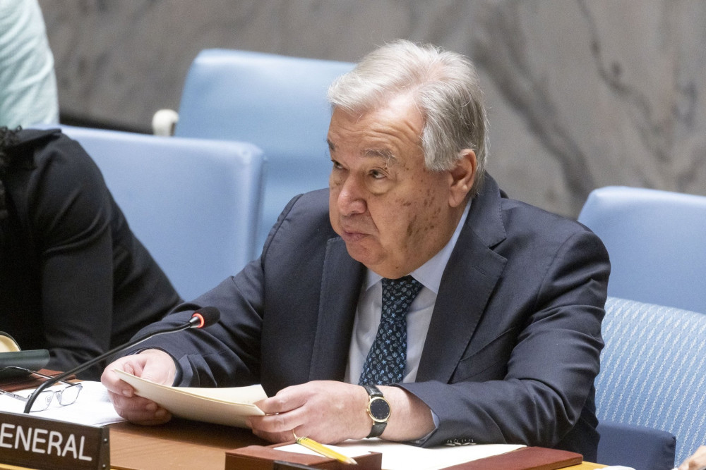 Ο Γκουτέρες προειδοποιεί για κλιμάκωση στη Γάζα - Το Ισραήλ εντείνει τη μάχη κατά της Χαμάς