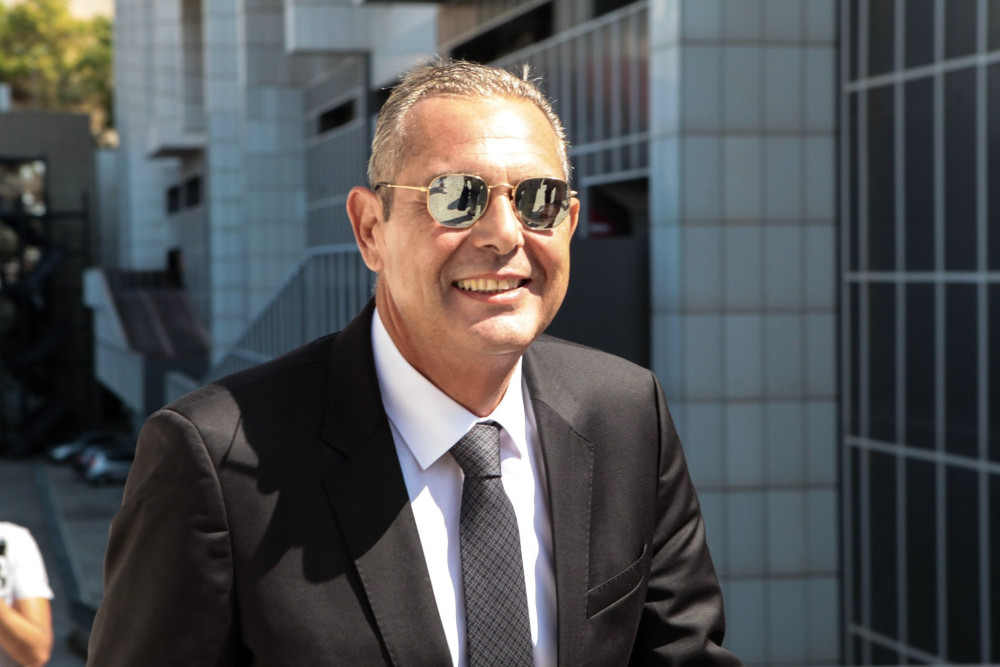 Ικαρία: ο Καμμένος και το τουριστικό κατάλυμα-φάντασμα της πεθεράς του