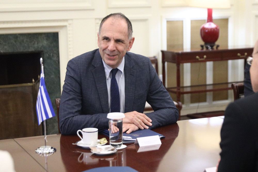 Γεραπετρίτης από Λιβύη: Δεν υπάρχει πρόβλημα που να μη λύνεται με διάλογο