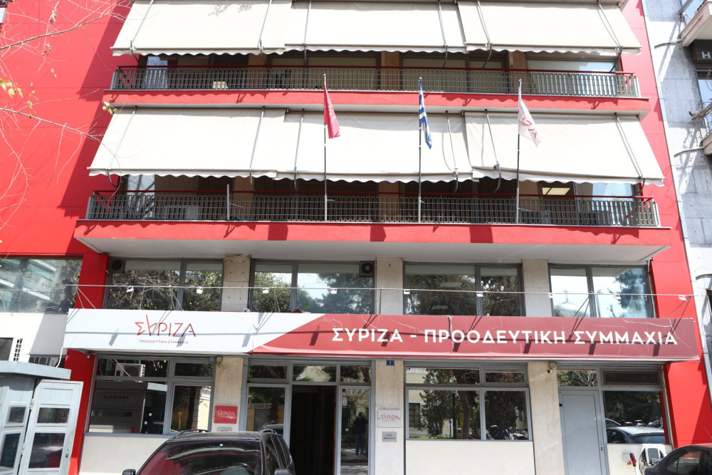 Ανακύκλωση υποκρισίας: ο ΣΥΡΙΖΑ... ξεσπαθώνει με fake news και μπόλικο λαϊκισμό