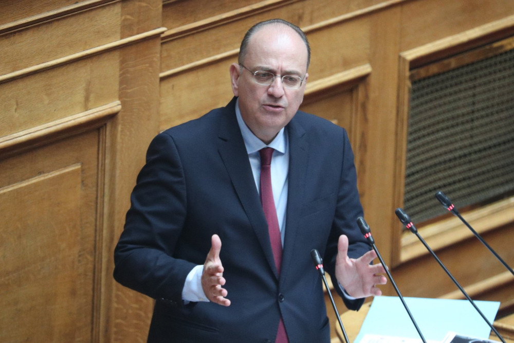 Χυδαία, υποκριτική και επικίνδυνη»: η σκληρή απάντηση Λαζαρίδη στην Κωνσταντοπούλου