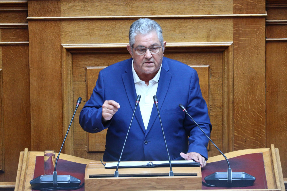 Ο Κουτσούμπας δεν στήνει κρεμάλες και λαϊκά δικαστήρια