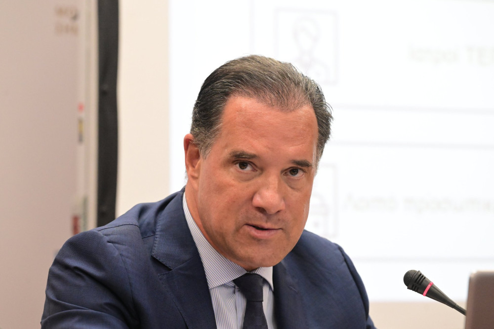 Άδωνις Γεωργιάδης: Το ΕΣΥ σώζει ζωές - Διπλή επιτυχία σε σπάνιες επείγουσες μεταμοσχεύσεις ήπατος