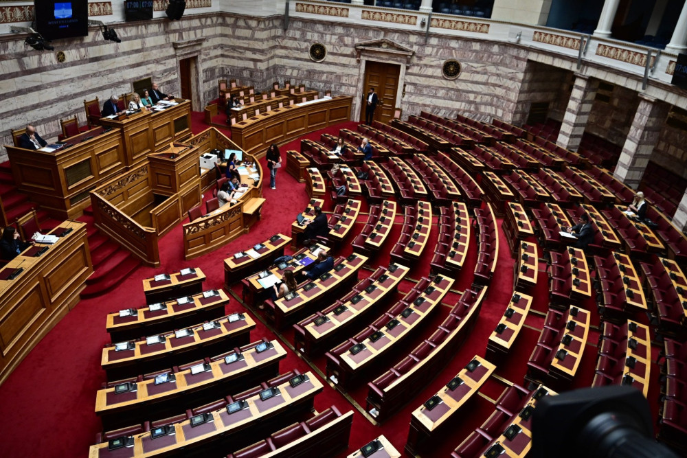 Παιχνίδια με τους θεσμούς: η αντιπολίτευση και οι επιστολικές «à la carte»