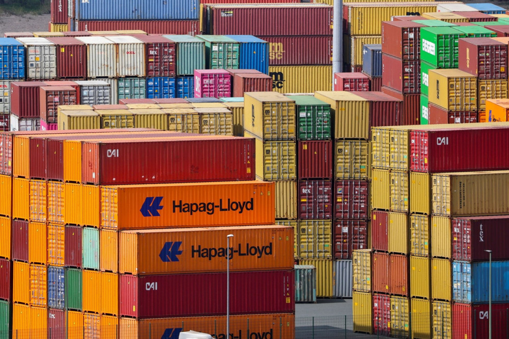 Αποκλεισμός ιρανικών λιμανιών: Πιέσεις στις εξαγωγές και αλυσιδωτές επιπτώσεις σε μεγάλους εισαγωγείς