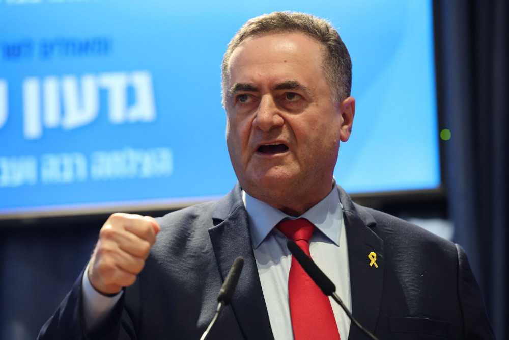 Ισραέλ Κατς: O ηγέτης της Χεζμπολάχ παίζει με τη φωτιά και θα κάψει τον Λίβανο