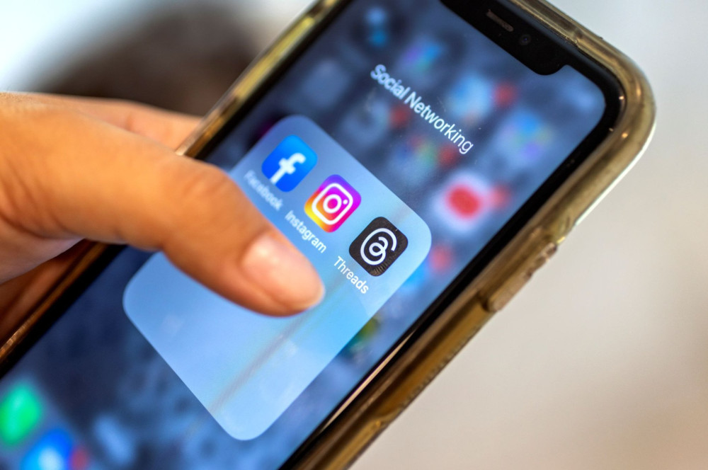 Τέλος στις πολιτικές διαφημίσεις σε instagram και facebook στην ΕΕ από τον Οκτώβριο