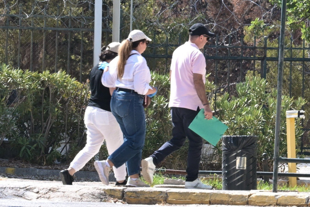 Τραγωδία στο Παλαιό Φάληρο: απολογείται η μητέρα της 4χρονης – Απορρίπτει τα περί κακοποίησης
