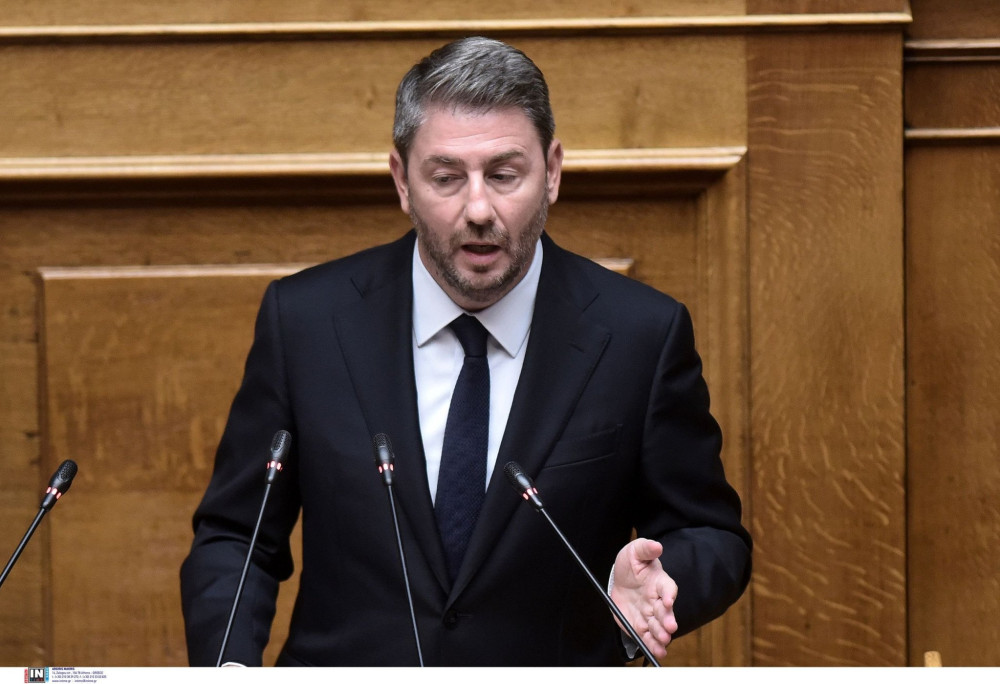 Ο Ανδρουλάκης… θύμα της διαπλοκής και διάφορα άλλα ευθυμογραφήματα