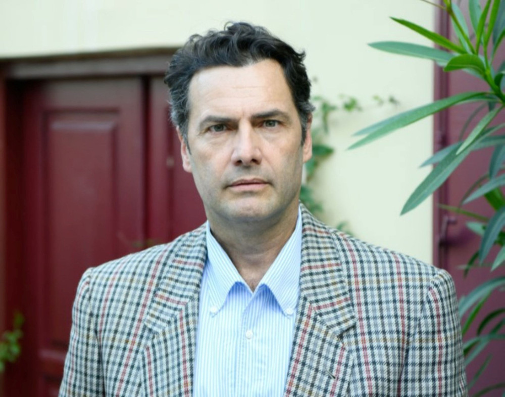 Παναγιώτης Μπουγιούρης: «Δεν είμαι εδώ για να υποδυθώ, αλλά για να πω την αλήθεια»
