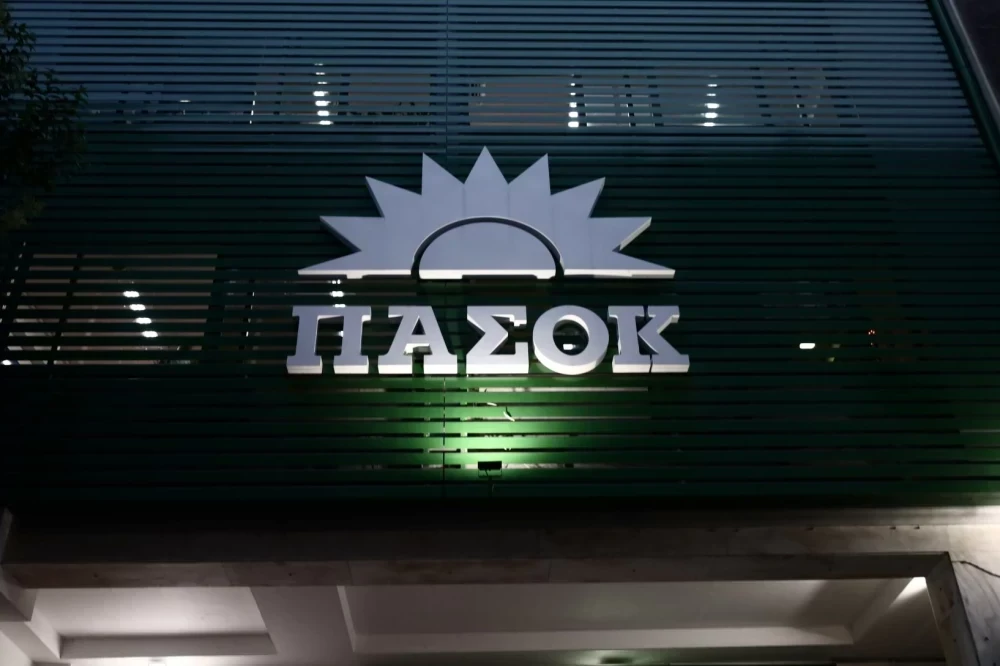 Παπαλιάγκας (ΠΑΣΟΚ): Οι πολίτες θα... παρακαλάνε να τους κυβερνήσουμε