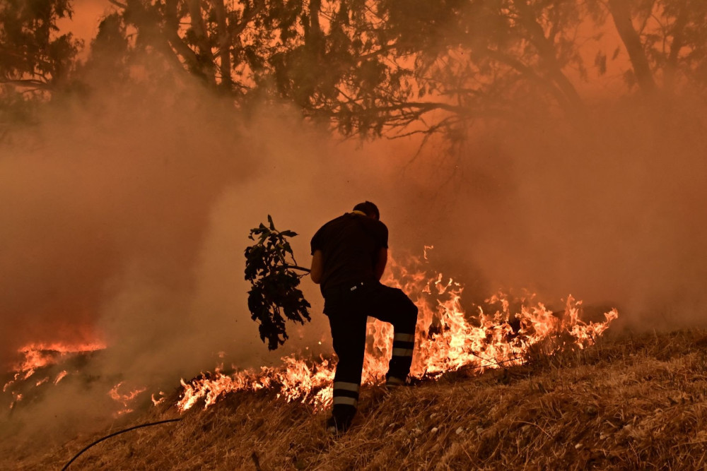 Φωτιά στα Τεμένια Χανίων - Μήνυμα του 112 - Εκκενώνονται σπίτια