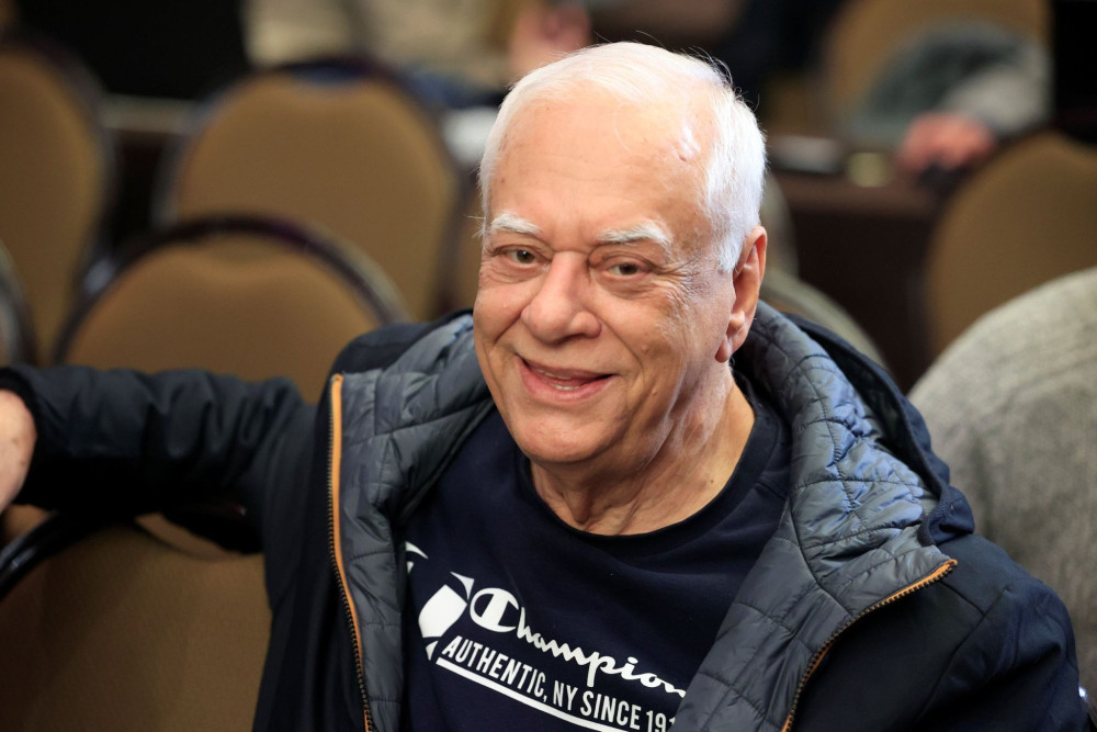 Σφοδρή επίθεση Καρτερού σε Παπαχελά για χάρη του... Σίσυφου Τσίπρα