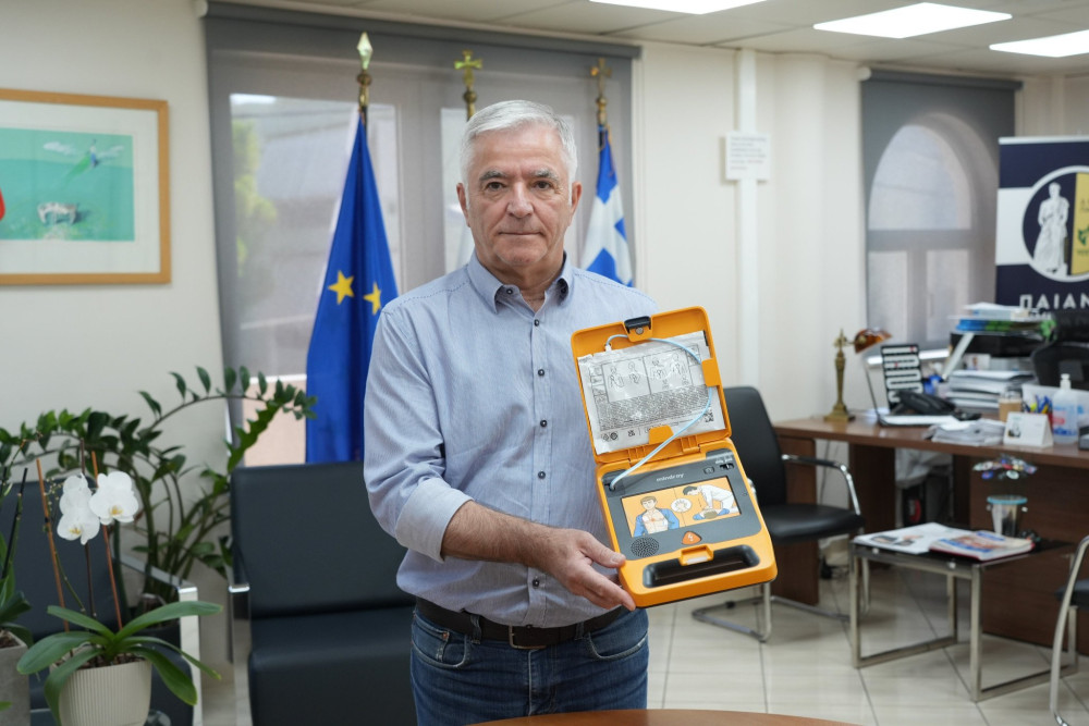 Δήμος Παιανίας: αυτόματοι απινιδωτές σε εννέα δημοτικούς χώρους
