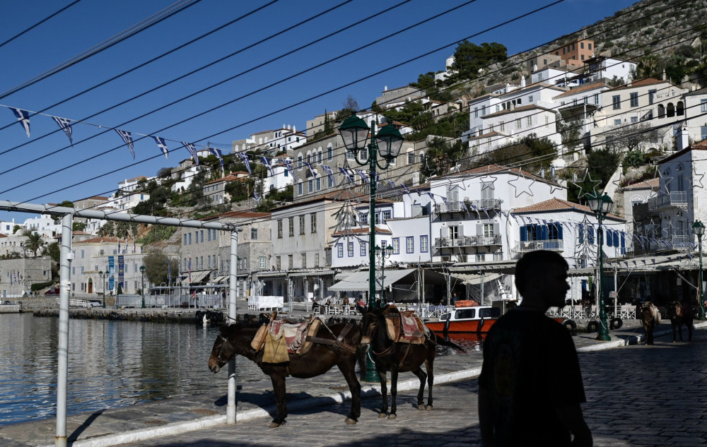 Gov.gr: αιτήσεις και καταγγελίες οχημάτων στην Ύδρα από σήμερα