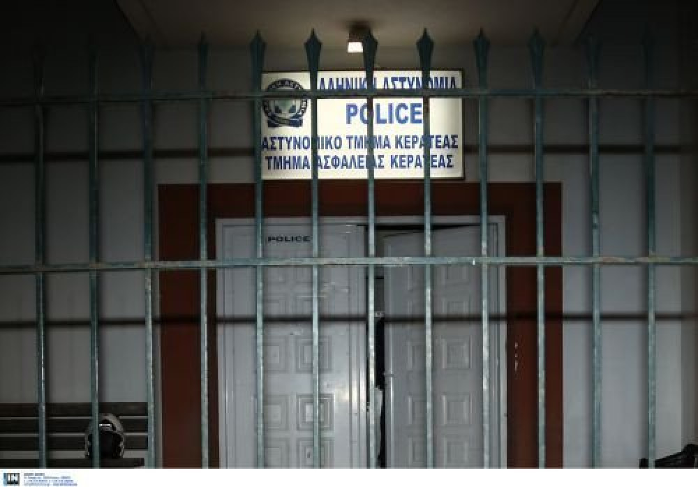 Κρατούμενος βρέθηκε νεκρός στο ΑΤ Κερατέας – Έρευνα για τις συνθήκες του περιστατικού