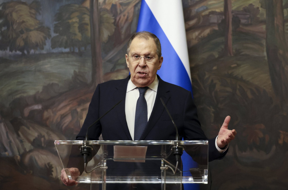 Λαβρόφ: Η Ρωσία επιδιώκει εποικοδομητικό διάλογο με τις ΗΠΑ ενόψει Πούτιν – Τραμπ