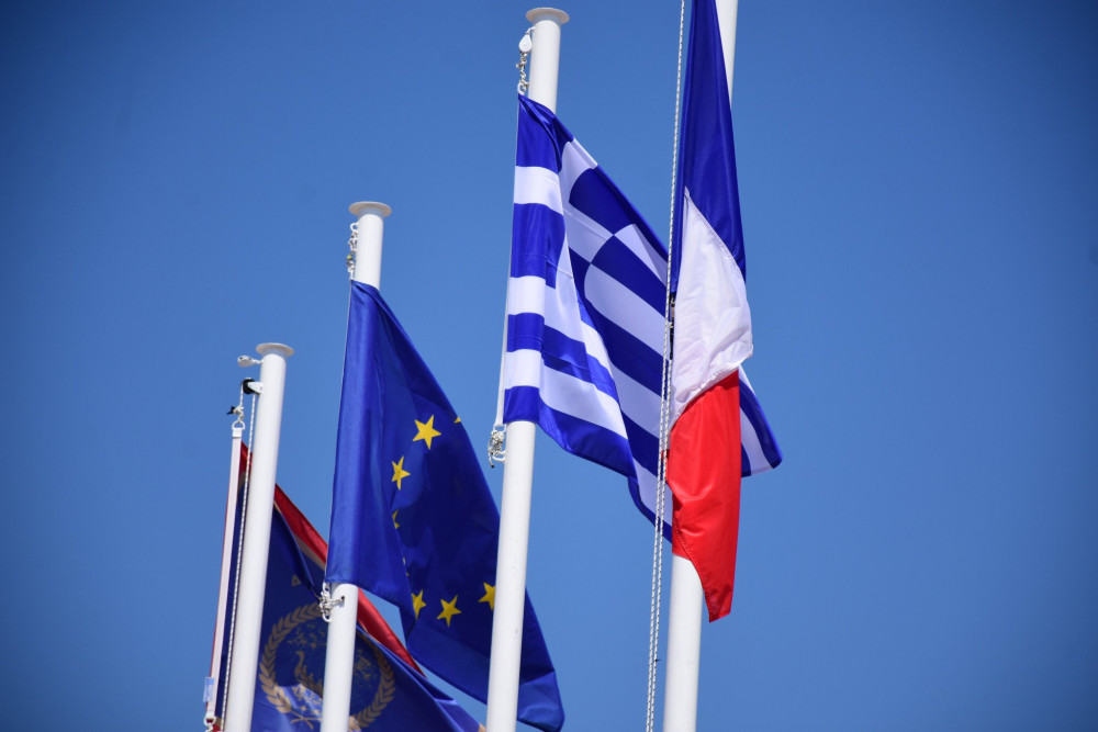 Η Ελλάδα δεν πρέπει να γίνει... Γαλλία