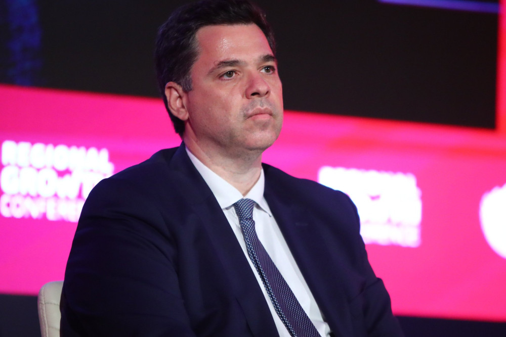Κοντογεώργης: «Υπερθηριώδη πλεονάσματα» θα χρειάζονταν για τις εξαγγελίες του ΠΑΣΟΚ