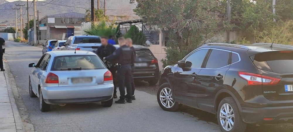 Αστυνομική επιχείρηση σε οικισμό στον Ασπρόπυργο - 12 συλλήψεις
