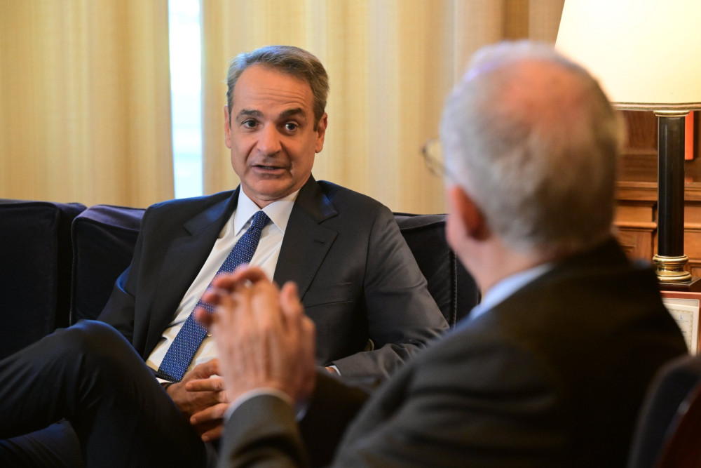 Μητσοτάκης στον Τασούλα: Στήριξη πολιτών και περιφέρειας απέναντι στην ακρίβεια