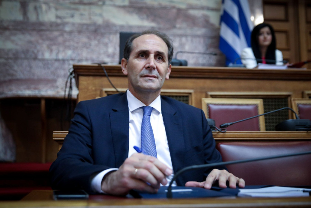 Συγκλονισμένος ο πολιτικός κόσμος αποχαιρετά τον Απόστολο Βεσυρόπουλο