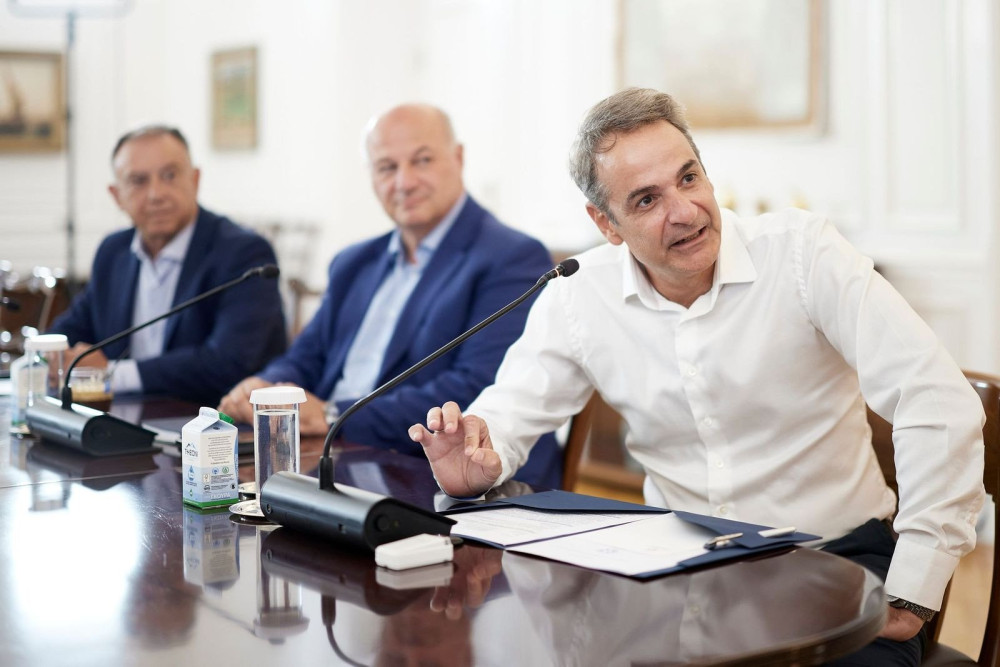 Τηλεδιάσκεψη Μητσοτάκη με δήμαρχο Αμοργού και Επαγγελματικό Αλιευτικό Σύλλογο (video)