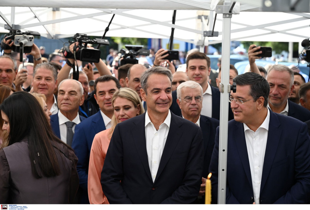 Στα εγκαίνια της 89ης ΔΕΘ ο Κυριάκος Μητσοτάκης - Ξεναγείται στα περίπτερα της Έκθεσης (photos & video)