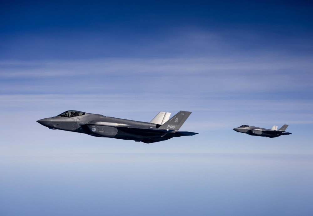 Αλάσκα: μαχητικό F-35 κατέπεσε λόγω πάγου - Συγκλονιστικό βίντεο, διασώθηκε μέσω εκτίναξης ο πιλότος