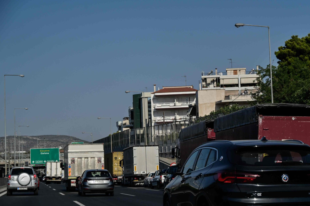 Κίνηση στους δρόμους της Αττικής: Μεγάλες καθυστερήσεις στον Κηφισό και την Αττική Οδό