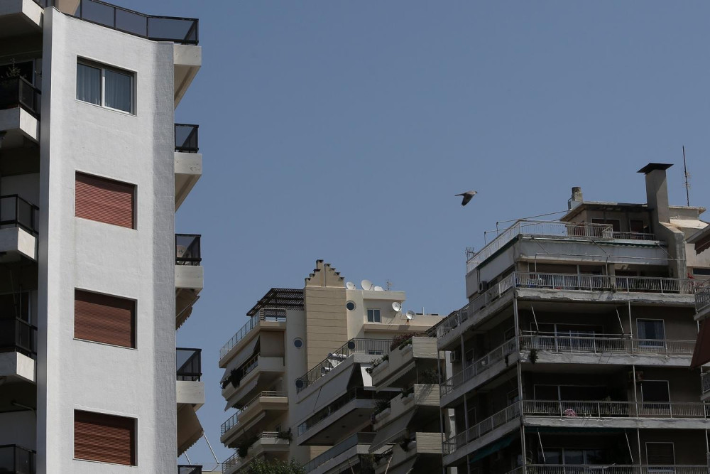 Εκτάσεις στρατοπέδων θα μετατραπούν σε διαμερίσματα - Χιλιάδες νέες κατοικίες σε Αττική, Θεσσαλονίκη και Πάτρα
