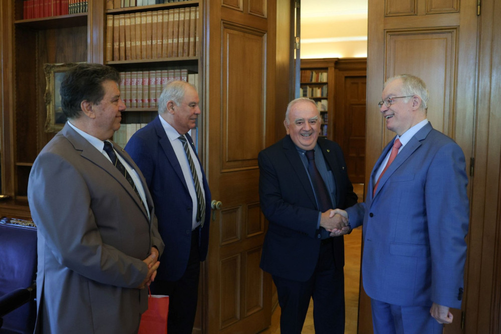 Συνάντηση του ΠτΔ, Κωνσταντίνου Τασούλα, με την Ένωση Απόστρατων Αξιωματικών Στρατού (photos)