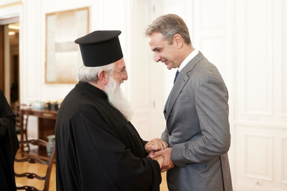 Σε εποικοδομητικό κλίμα η συνάντηση Μητσοτάκη με τον αρχιεπίσκοπο Κρήτης
