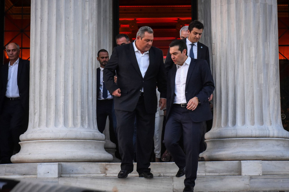 Το παραμύθι Τσίπρα που... πνίγηκε ανοιχτά της Ιθάκης