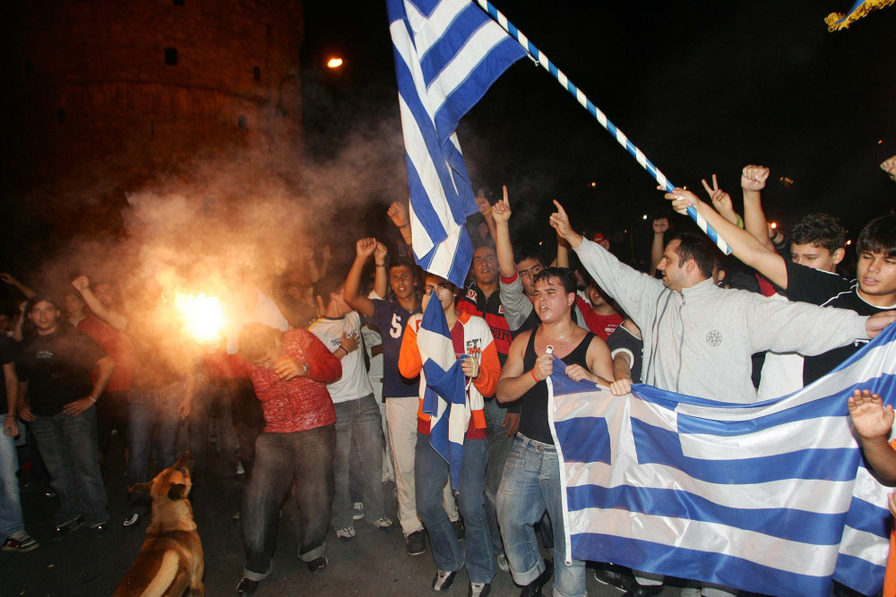 «Βάλ’ το, αγόρι μου»: 20 χρόνια μετά το μυθικό χρυσό μετάλλιο της Εθνικής Ομάδας Μπάσκετ (video)