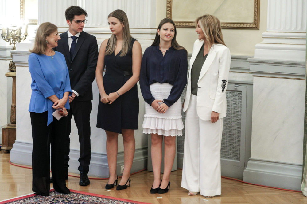 Η Σοφία Μητσοτάκη αποδομεί τα ψέματα Καραχάλιου για τον πατέρα της: Έλεος με τα fake news